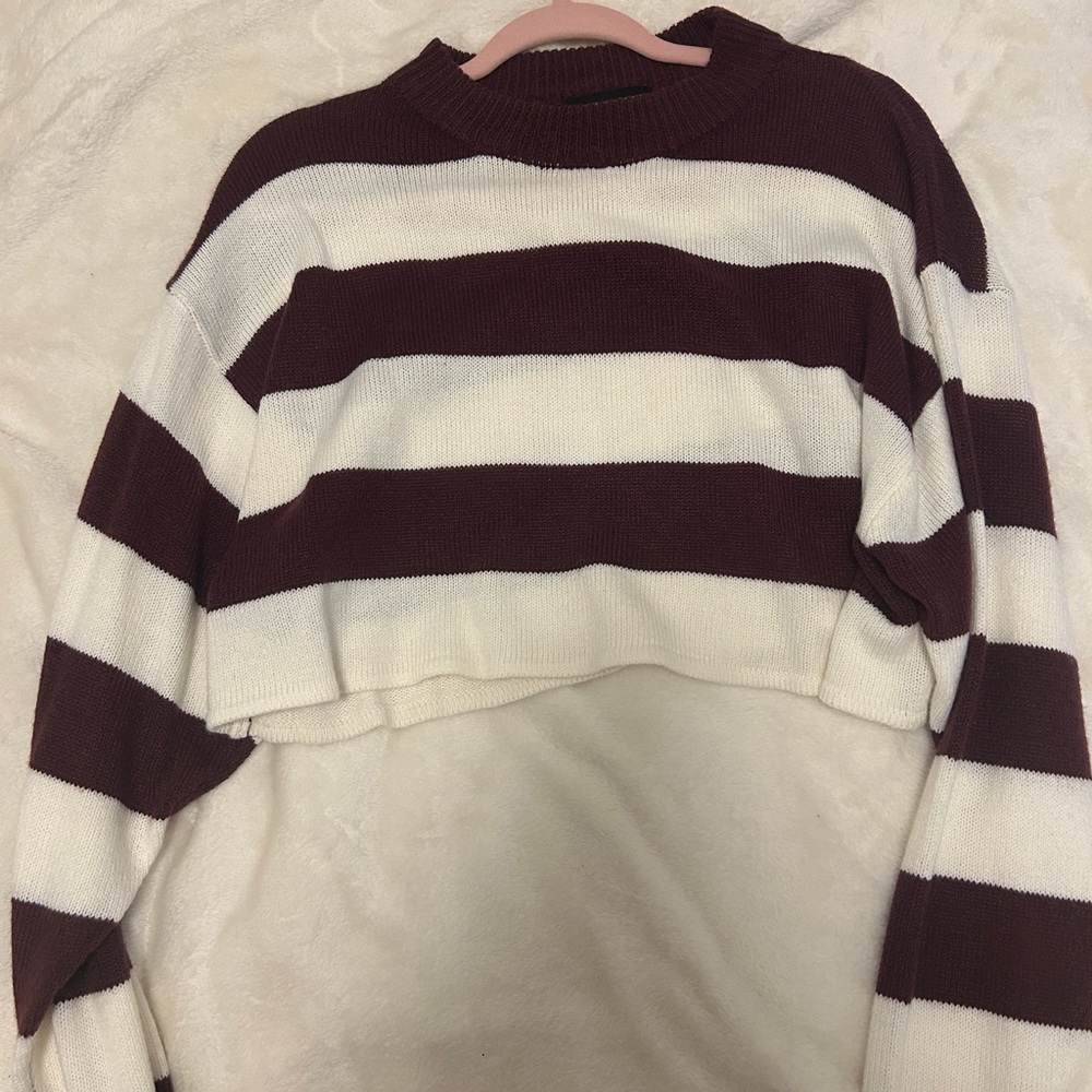 White and Red Crew Neck Sweater with Bold Stripes